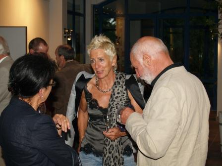 Martin Hofweber mit Gattin Veronika Hofweber im Gespräch mit Elisabeth Aebi GGR-Mitglied