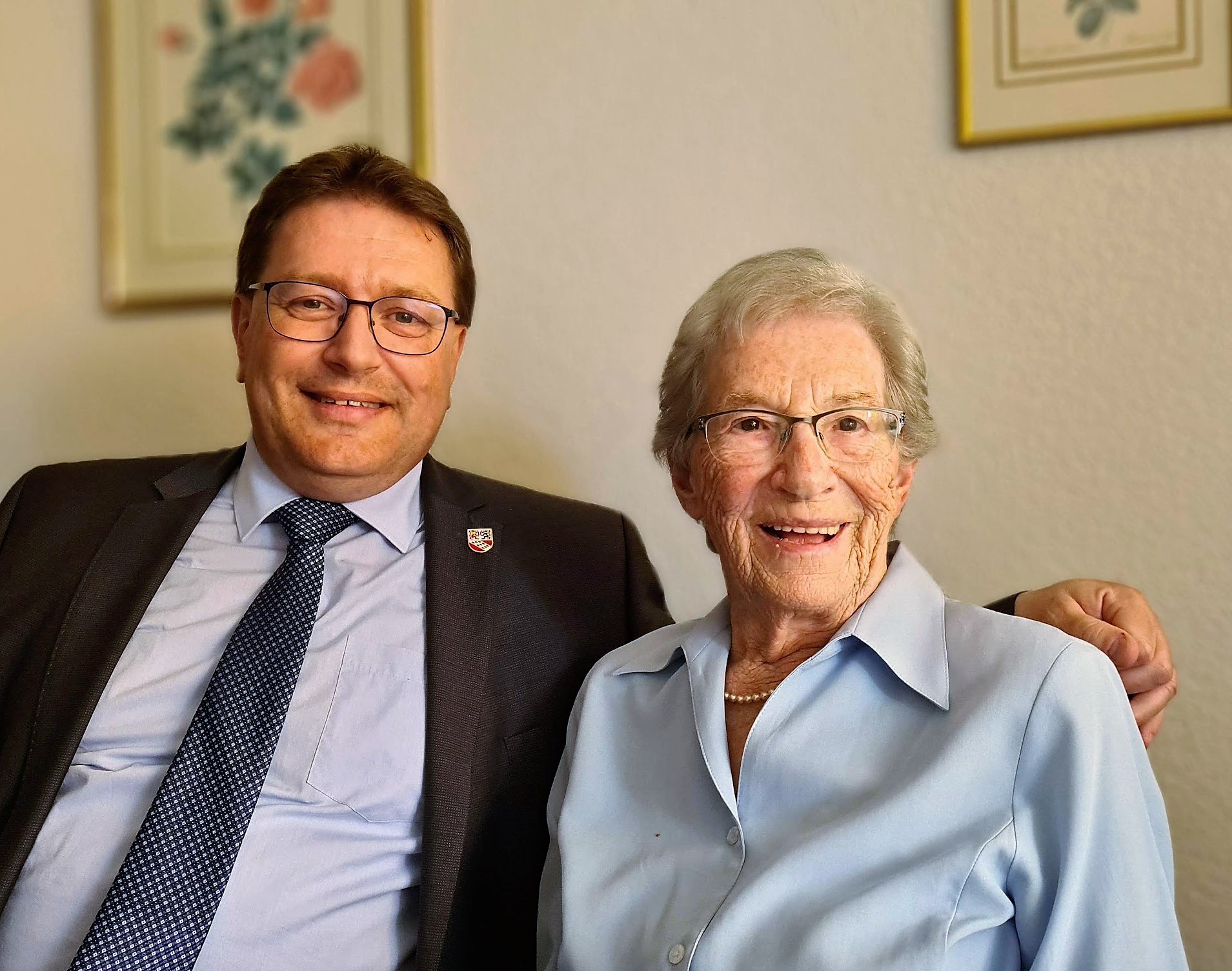 Am Sonntag 21. Mai 2023, feierte Frau Adelheid Grunder ihren 90. Geburtstag.

Die Gemeindebehörden gratulieren ganz herzlich!