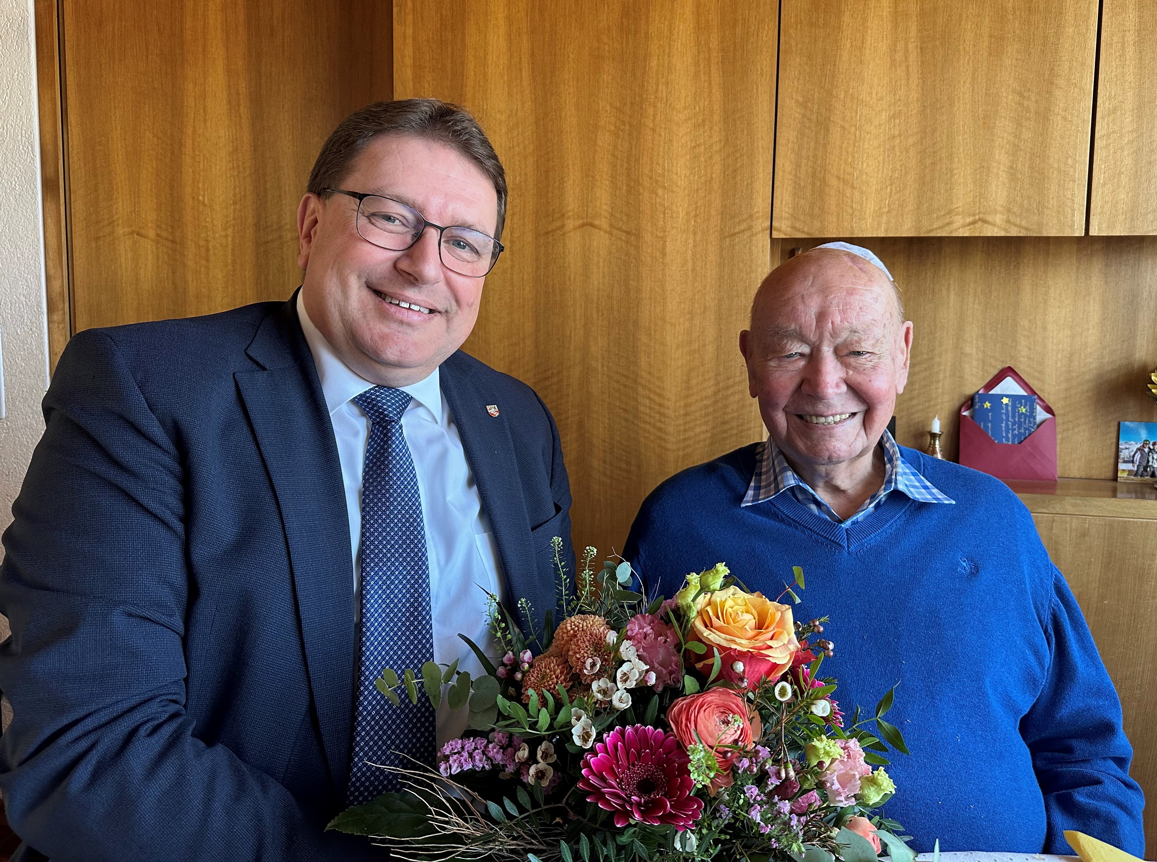 Am 4. März durfte Herr Minder seinen 95. Geburtstag feiern. Zu diesem Anlass herzliche Gratulation vom Gemeinderat.