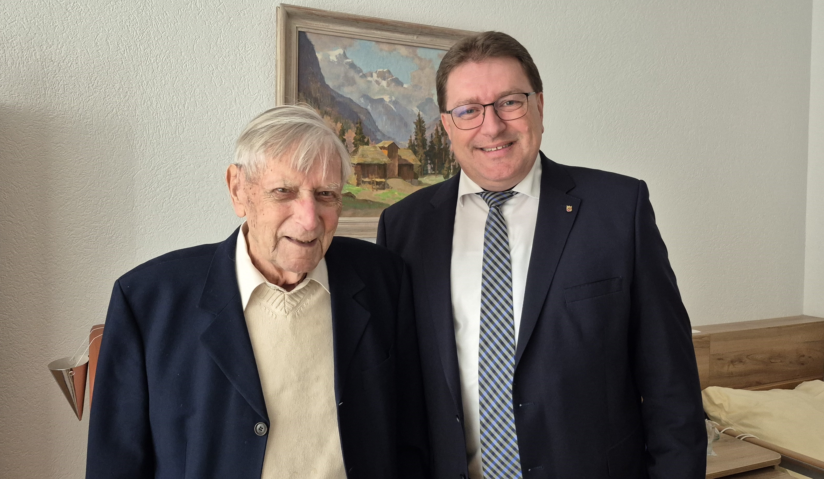 An einem wunderschönen Wintertag, dem 14. Januar, feierte Herr Wullschleger seinen 95.Geburtstag. Der Gemeinderat gratuliert zu diesem besonderen Anlass herzlich.