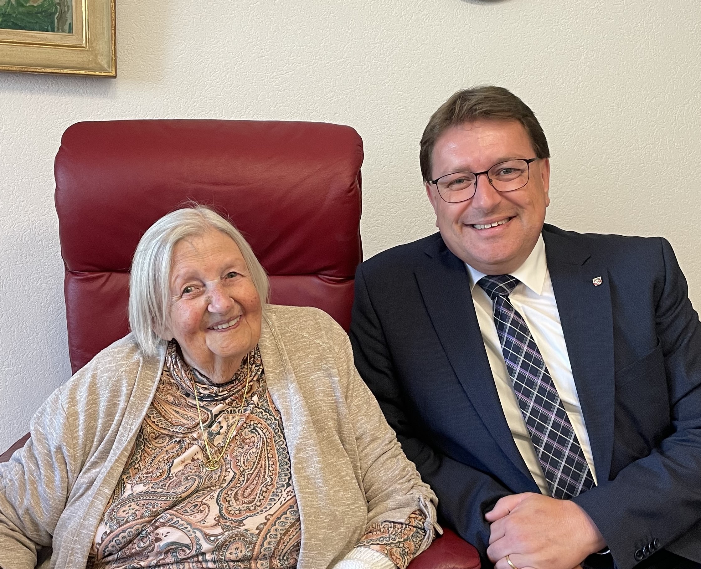 Am Mittwoch 27. September 2023, einem warmen Frühherbsttag, durfte Frau Luigia Brunner ihren 90. Geburtstag feiern.

Die Gemeindebehörden gratulieren herzlich dazu!