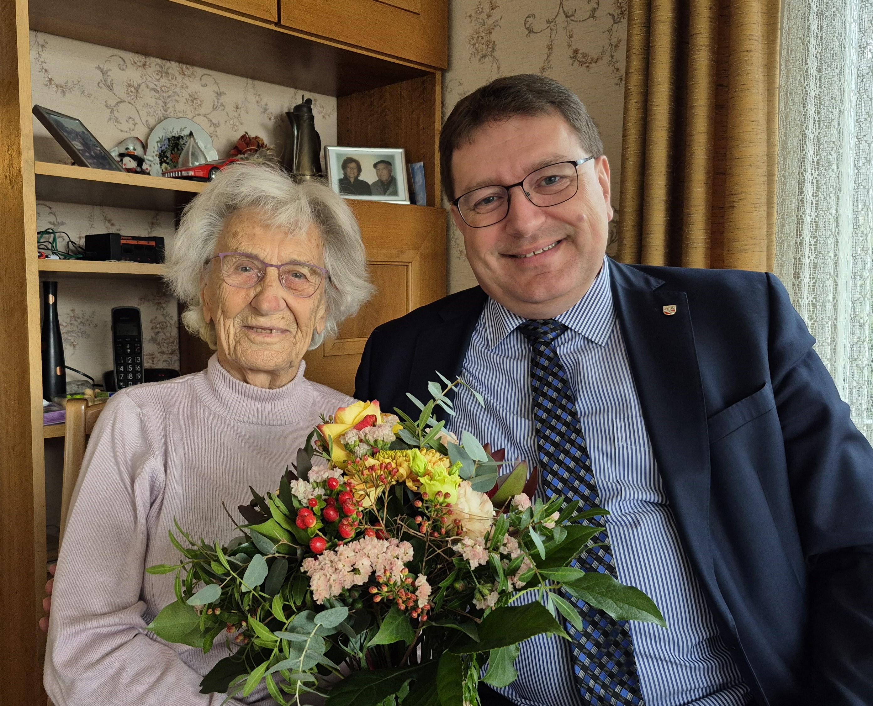 Am Sonntag, 8. Dezember 2024 durfte Frau Lotte Walther ihren 95. Geburtstag feiern. 
Die Gemeindebehörden gratulieren ganz herzlich dazu!