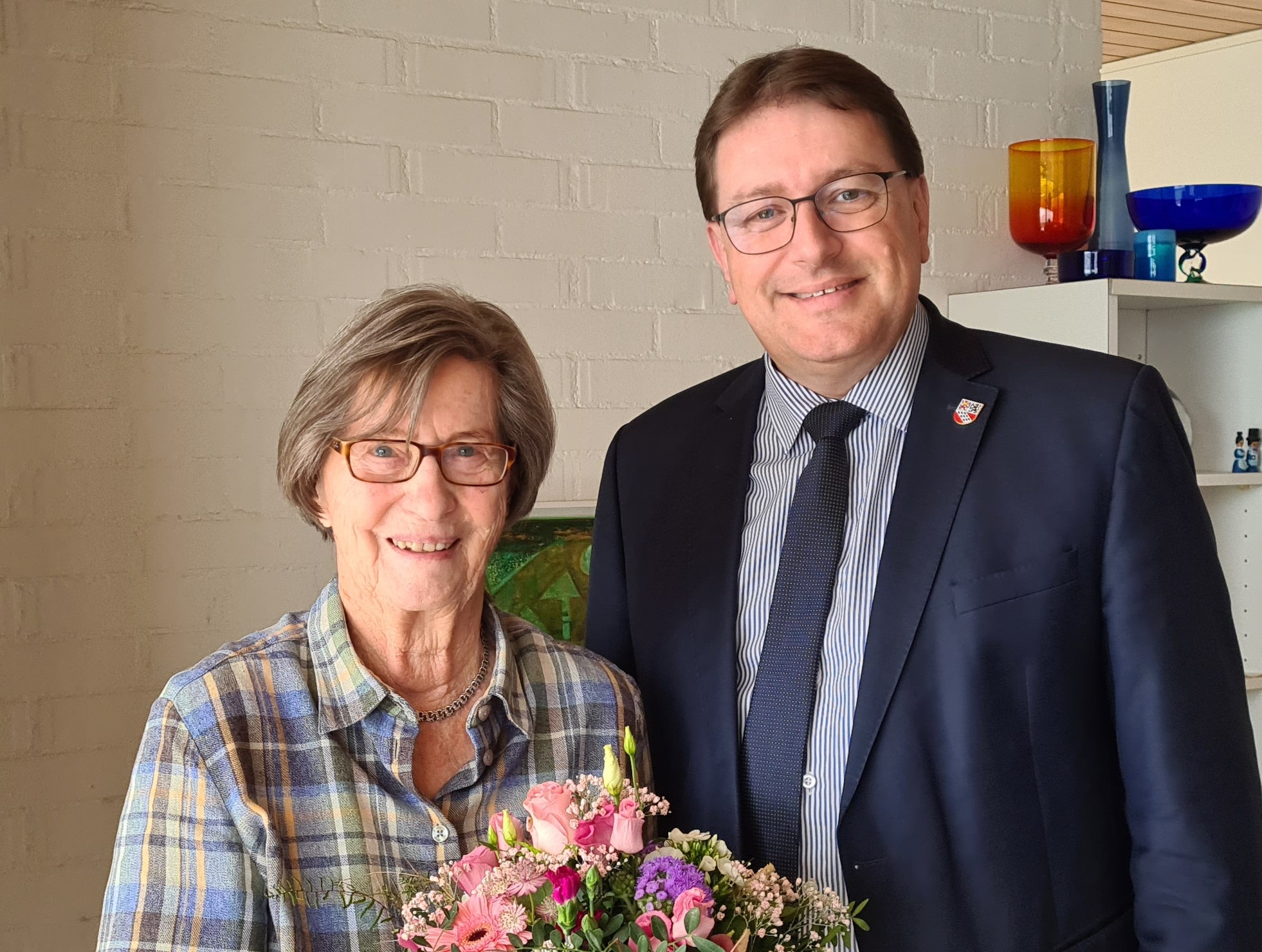 Am Sonntag 19. März 2023 feierte Frau Therese Sulzer ihren 90. Geburtstag.
 
Die Gemeindebehörden gratulieren herzlichst dazu!