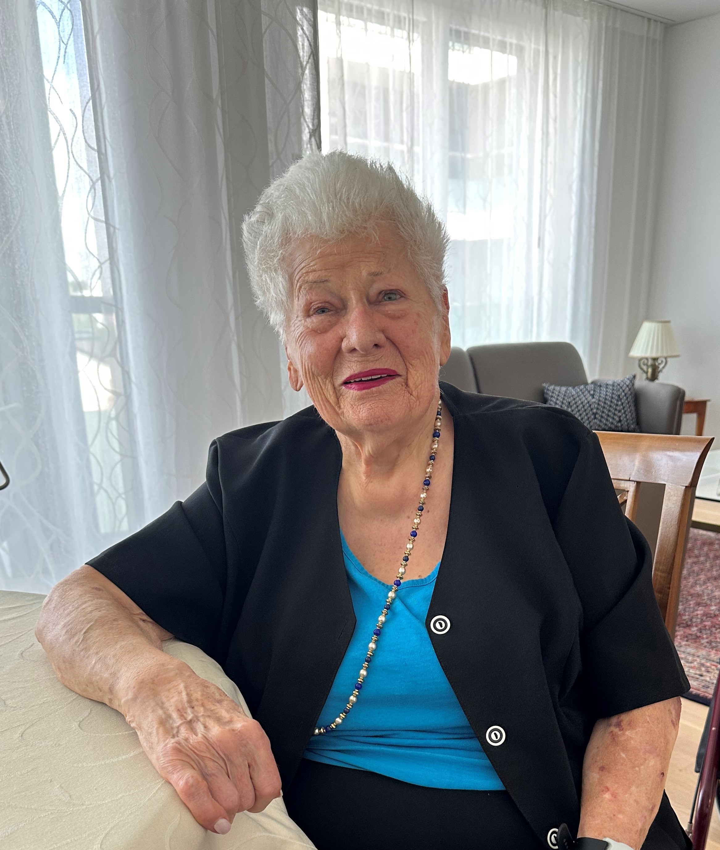 Am Donnerstag, 4. September 2025, feierte Frau Verena Bargetzi ihren 90. Geburtstag.

Die Gemeindebehörden gratulieren herzlich dazu!