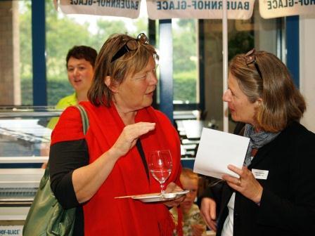 Frau Johanna Thomann Lemann, GGR Mitglied und Christine Hänni, Firma Quadrat