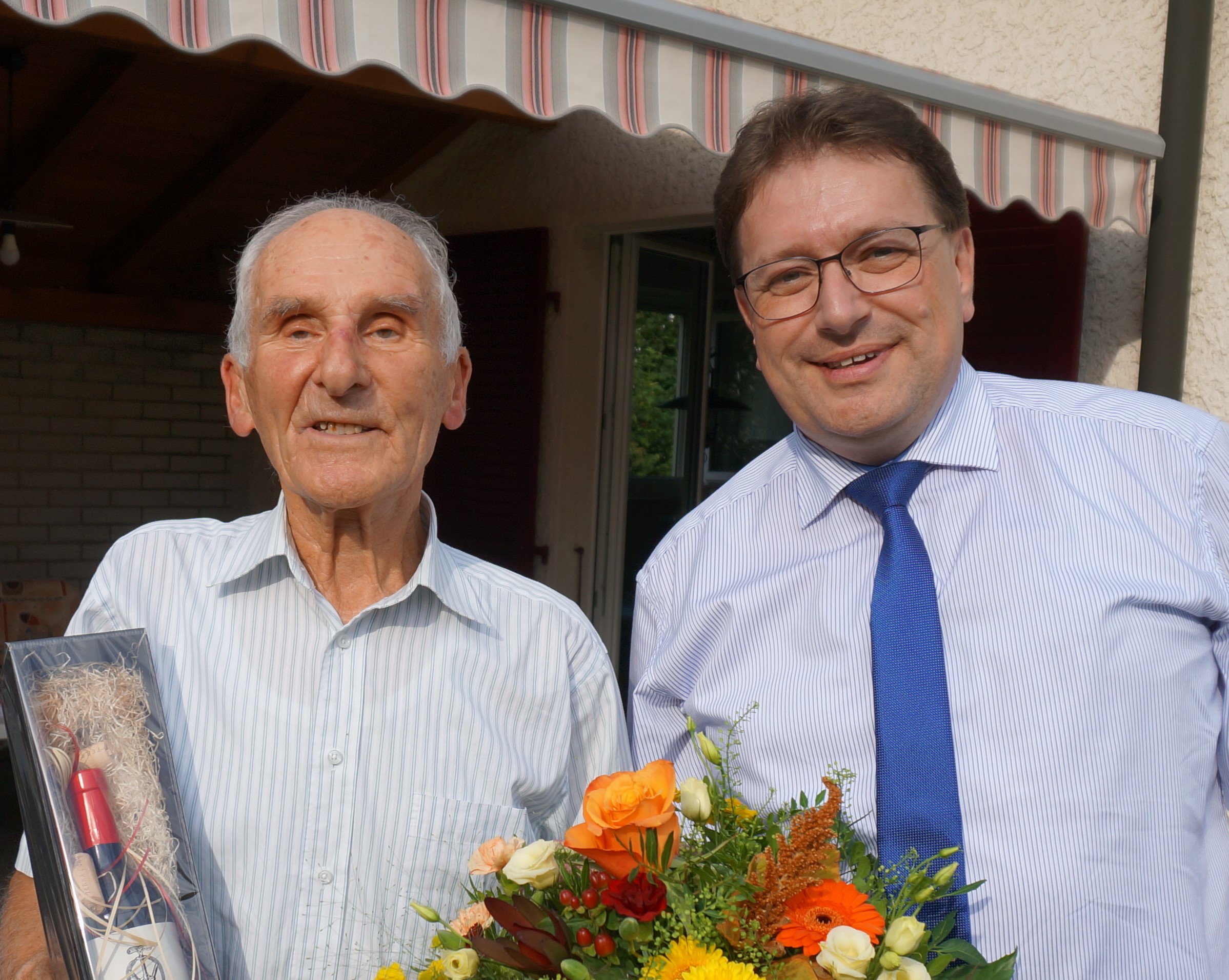 Am Samstag, 12. September 2020, durfte Max Schütz seinen 90. Geburtstag feiern.
Die Gemeindebehörden gratulieren herzlich dazu! 