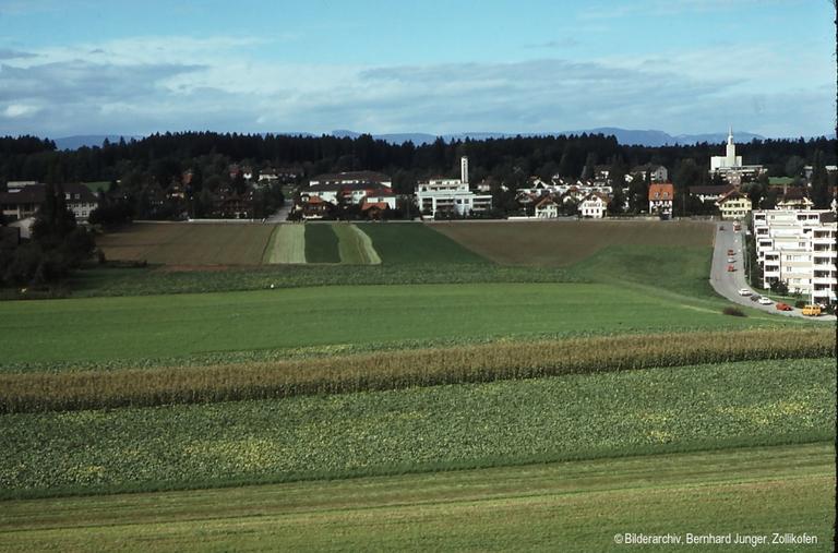 Dieses vom  Betagtenheim aufgenommene Bild stammt von 1975.