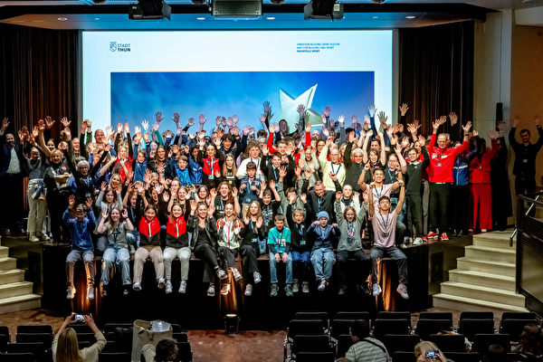 Gruppenfoto Sportlerinnen- und Sportlerehrung