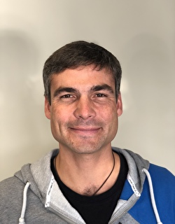 Leiter Sportanlagenunterhalt Kevin Wirz