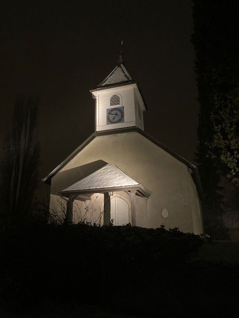 Image du Temple de Gy nuit