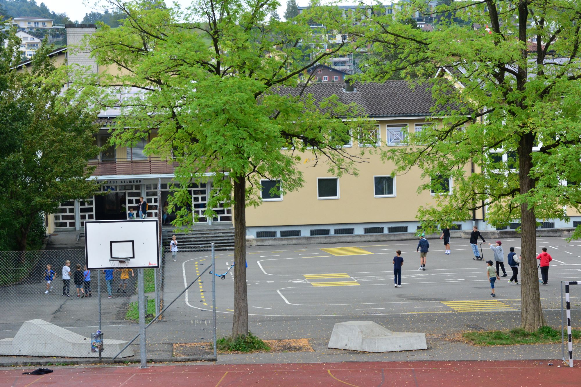 Das Schulhaus Allmend