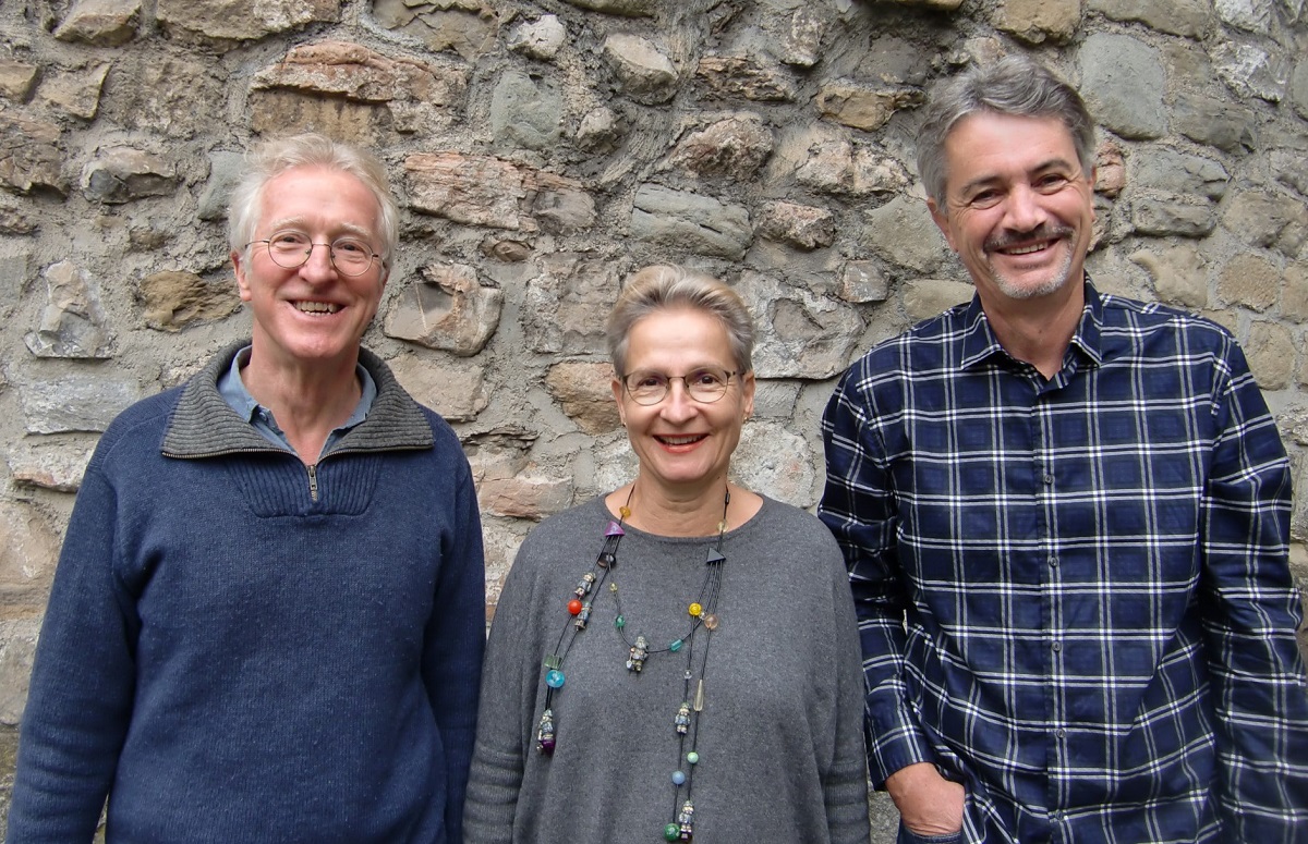 Heinz Looser, Lisbeth Herger und Benno Zumoberhaus erhalten den Förderpreis 2020 für das Projekt «Mein Horw – unsere Geschichte». Foto Benno Bühlmann