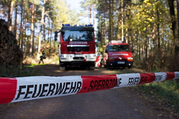 Feuerwehr im Wald