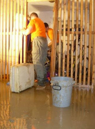 <i>Hochwasser Laufen</i>