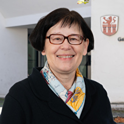 Porträtbild Franziska Egloff-Schraner