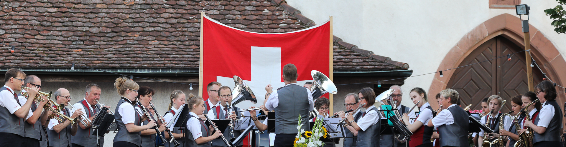 1. August auf dem Gemeindeplatz