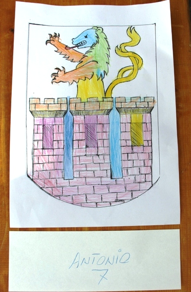 An der Gewerbeschau vom 20. bis 22. September 2013 haben Kinder die Gemeinde Muttenz auf kreative Art dargestellt. Gerne zeigen wir die Kunstwerke und danken den jungen Künstlerinnen und Künstlern für ihr fantasievolles Mitwirken.