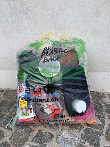 Neuer Kunststoffsammelsack Muttenz