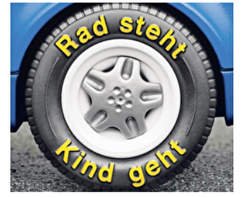 Rad steht  -  Kind geht