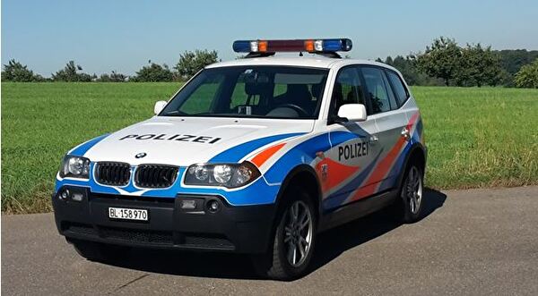 Polizeiauto Gemeinde Muttenz