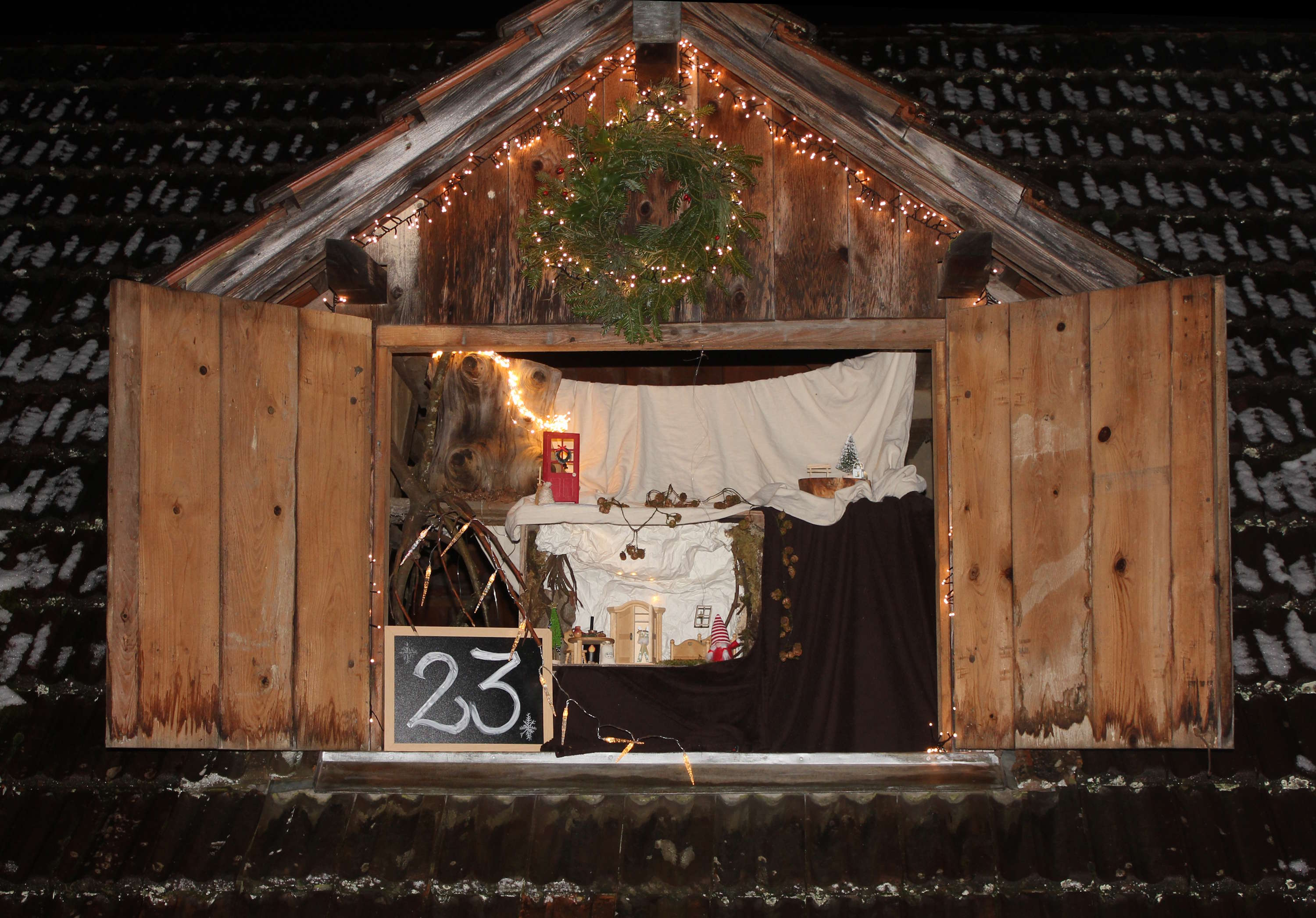 Fenster mit Wohnzimmer