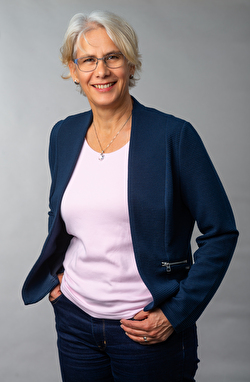 Ursula Leutwiler, Gemeinderätin und Schulpräsidentin