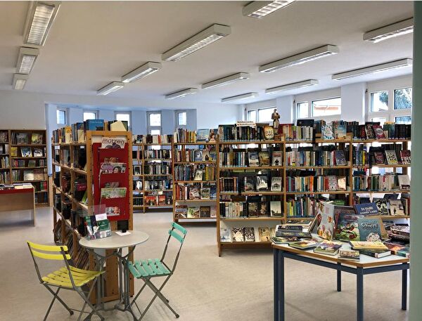 Bibliothek Kaisten