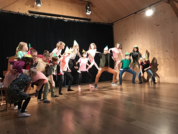 Das Dschungelbuch als Mitmach-Musical – Bühne frei für junge Talente! (Bild: Förderverein Hegnerhof)
