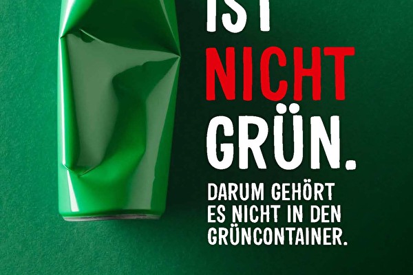 Plastik, PET und Glas im Grüncontainer? Das ist nicht grün! Die neue Kampagne zeigt, wie wichtig eine saubere Trennung für eine nachhaltige Wiederverwertung ist.