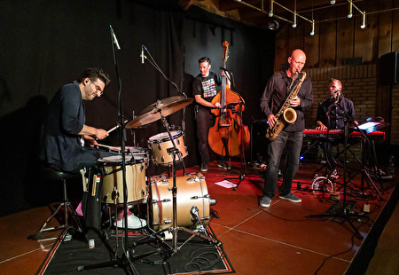 Konzert Brush_Szene Kloten