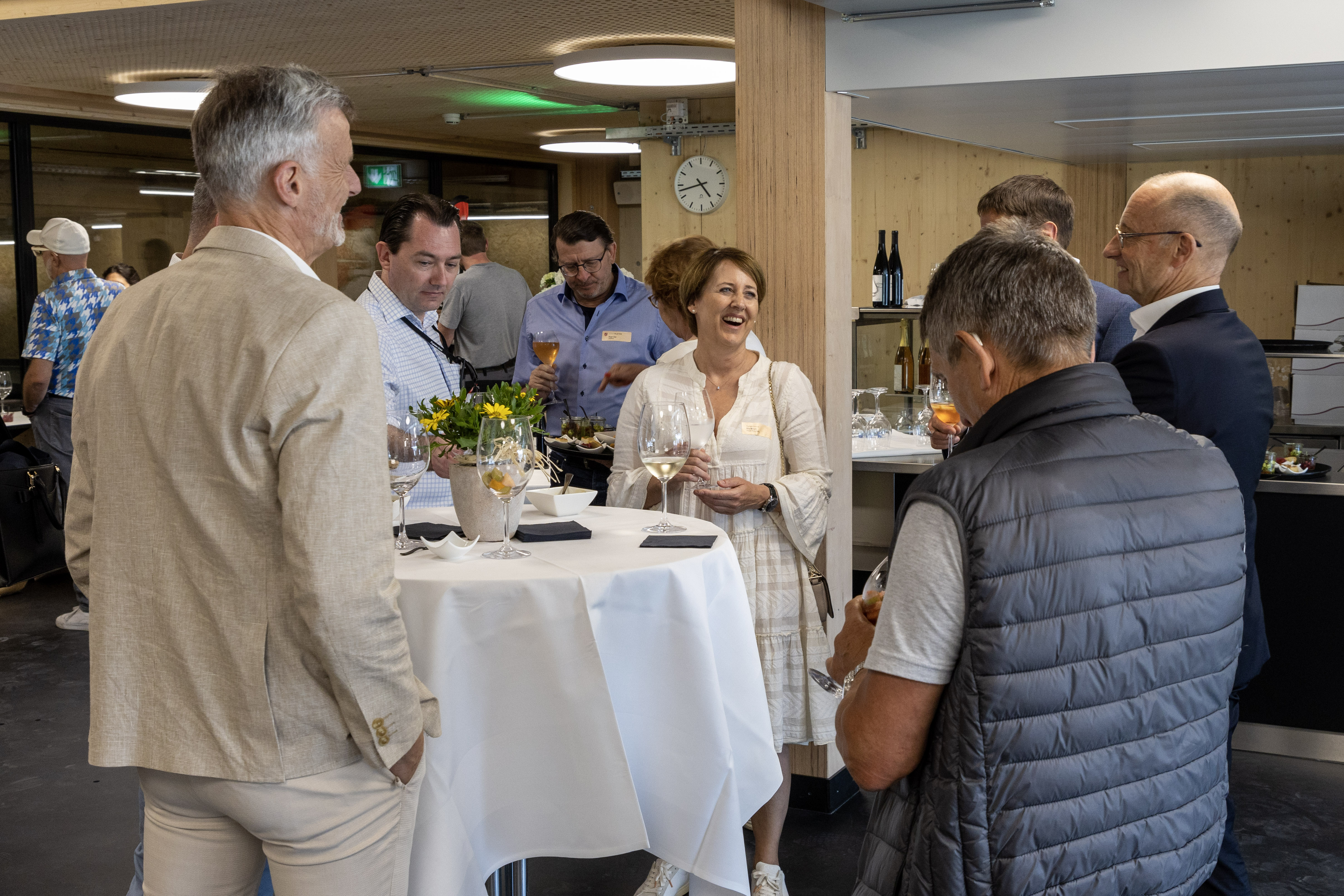 Apéro riche und spannende Diskussionen.