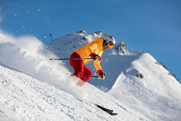 Auf der Piste sind Rücksicht und gute Ausrüstung gefragt. Bild: Volker Meyer