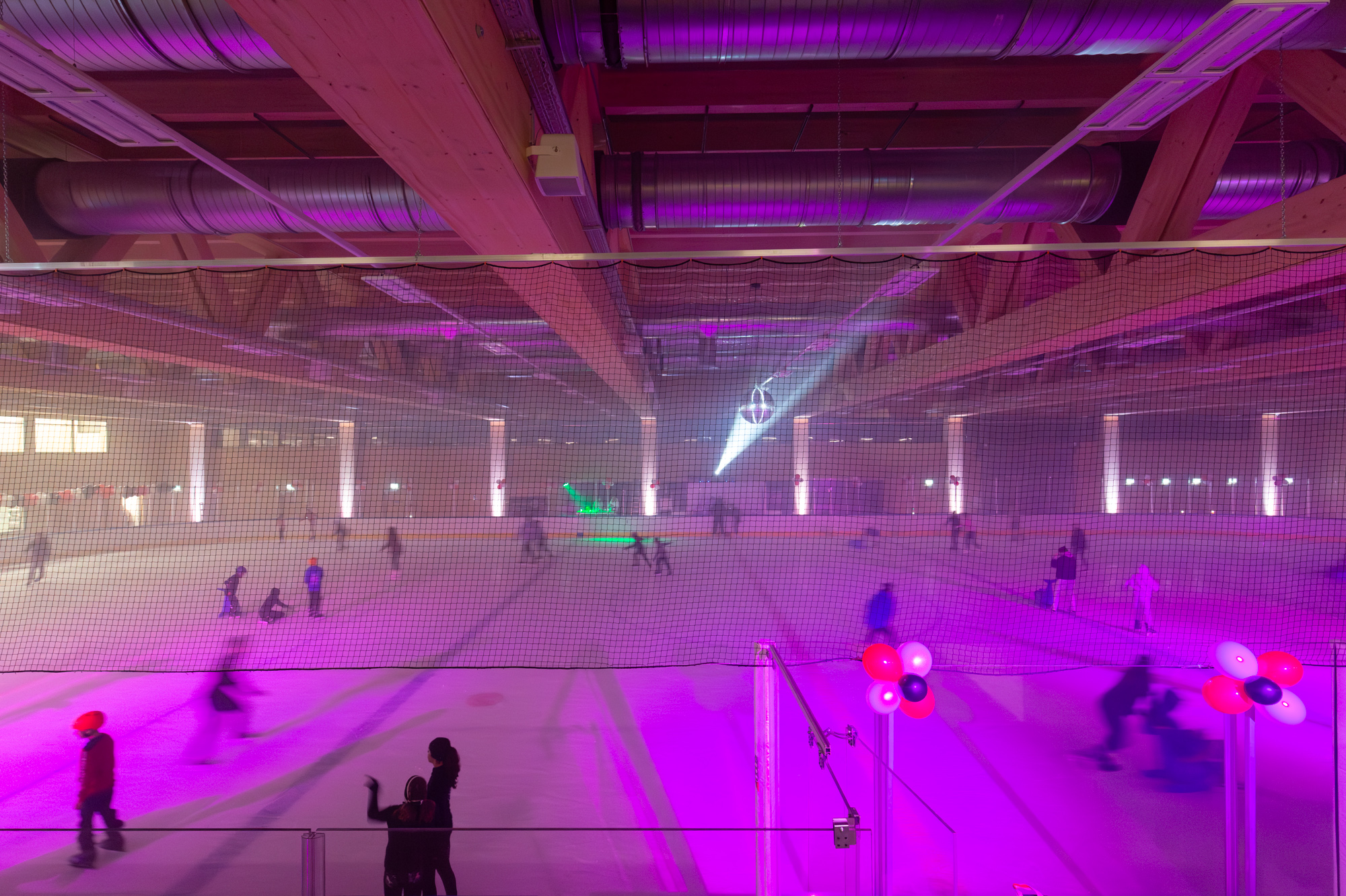 Eis-Disco mit  «Marvellous 80ies»
