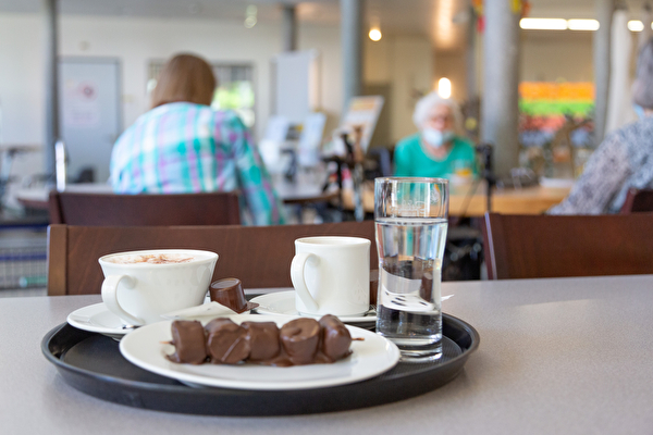 Cafeteria im Pflegezentrum im Spitz. Bild: Stadt Kloten (MGE)