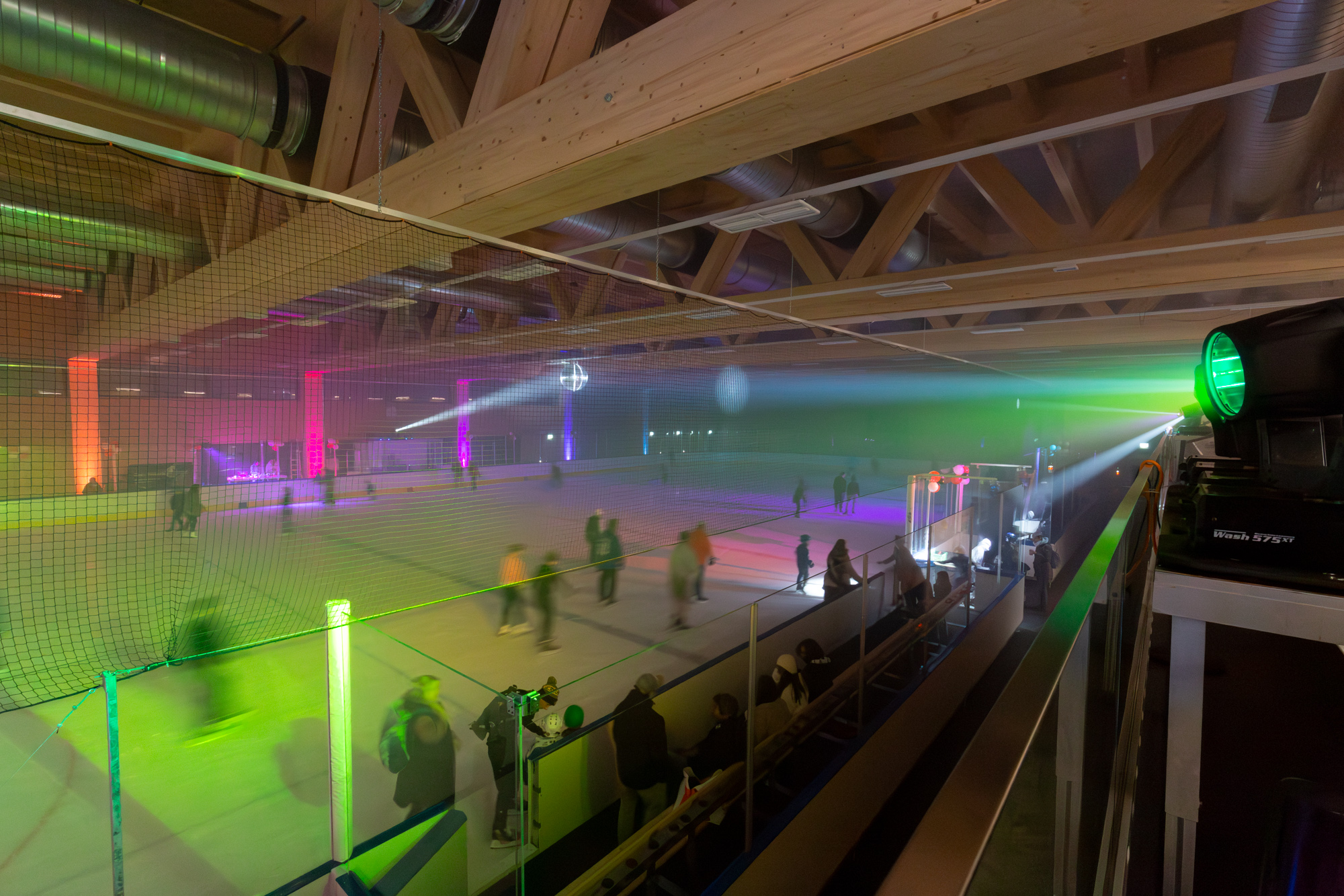 Eis-Disco mit  «Marvellous 80ies»