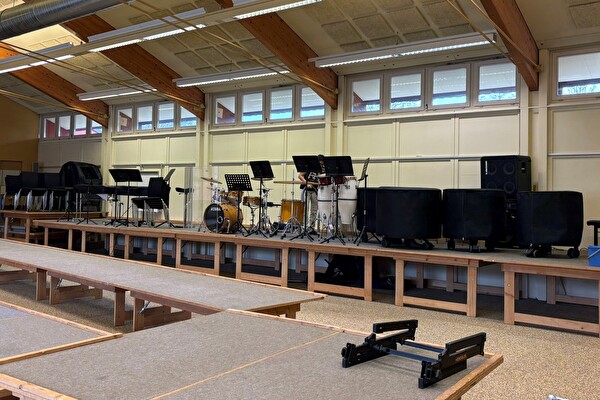 Impressionen aus der Musikwerk-Putzete 2025: Voller Einsatz! (Bilder: Stadt Kloten, VK)