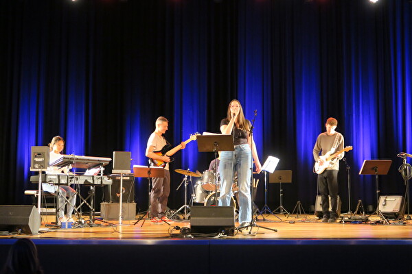 Bild: Bandfestival Musikschule Region Flughafen 