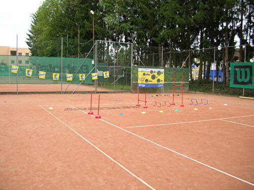 Foto des Sandplatzes