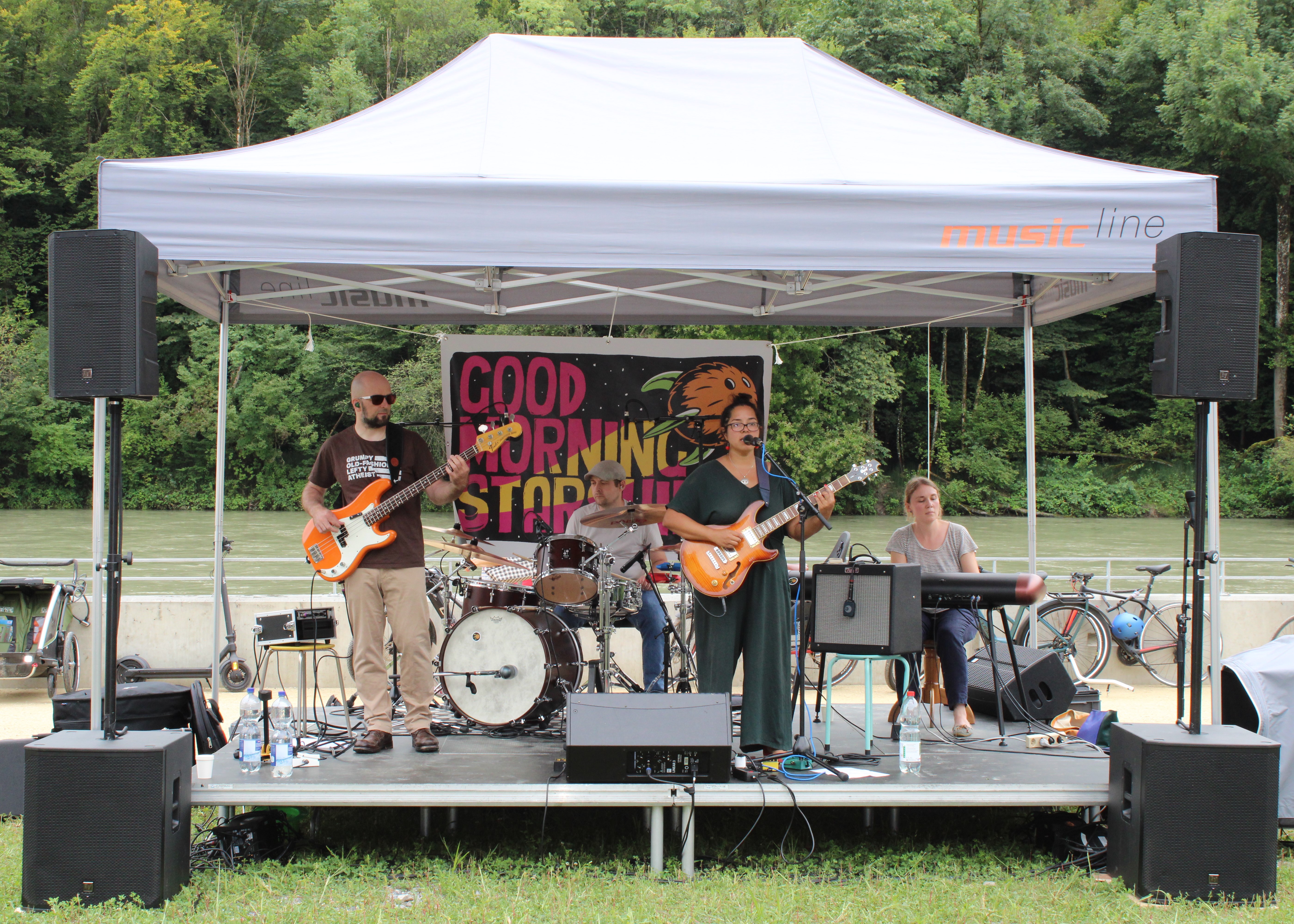 Die Band Goodmorning Starship.