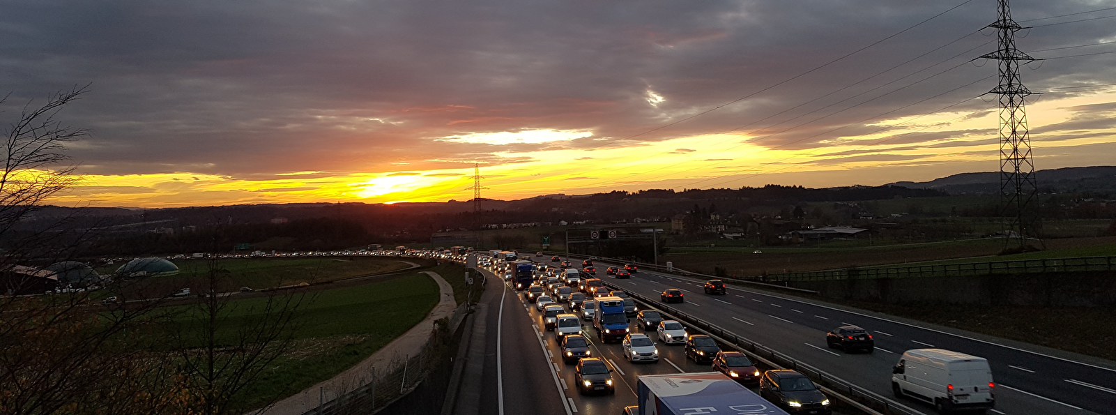 Bild zum Thema Strasse Mobilität Verkehr