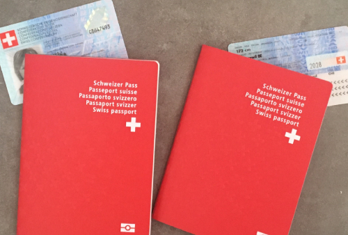 Themenbild zu Schweizer Ausweisdokumente