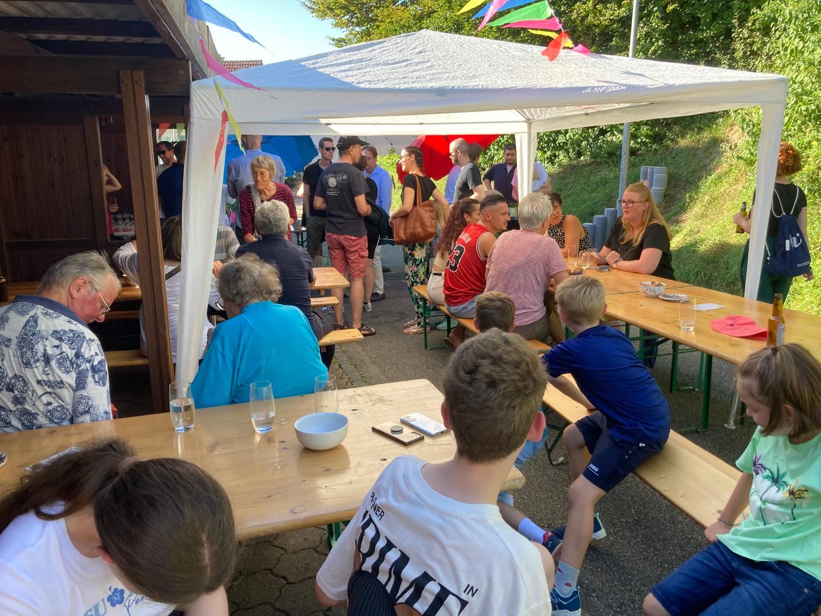 Auch das Quartierfest 2024 zog viele Teilnehmende an.