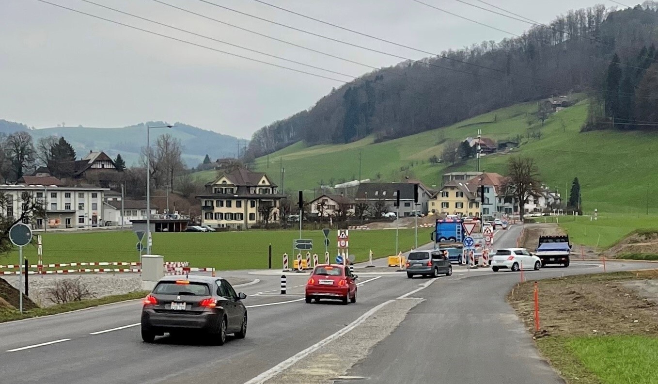 Sanierung Bernstrasse Deisswil