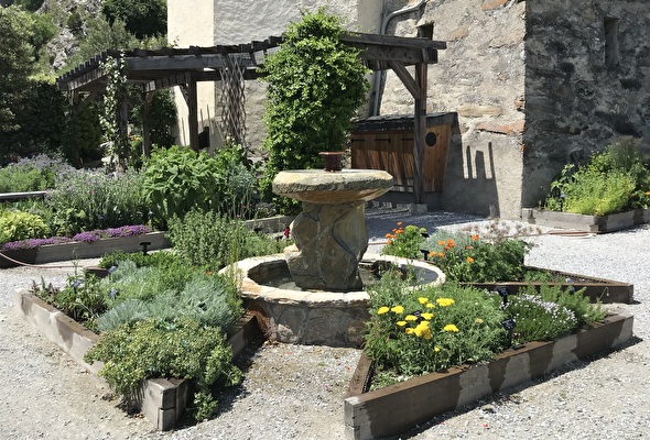 Jardin d'inspiration médiévale