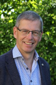 Portraitfoto Gemeindepräsident Beat Steinmann