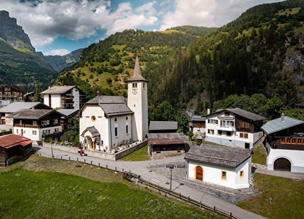 Kirche von Inden