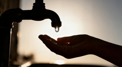 Wasserhahn
