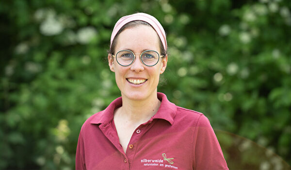 Portraitbild Nathalie Séchaud, Leiterin Naturstation, Greifensee-Stiftung