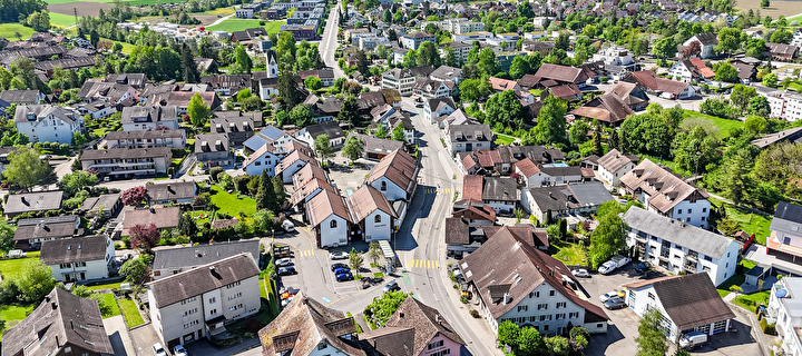 Drohnenbild von Mönchaltorf