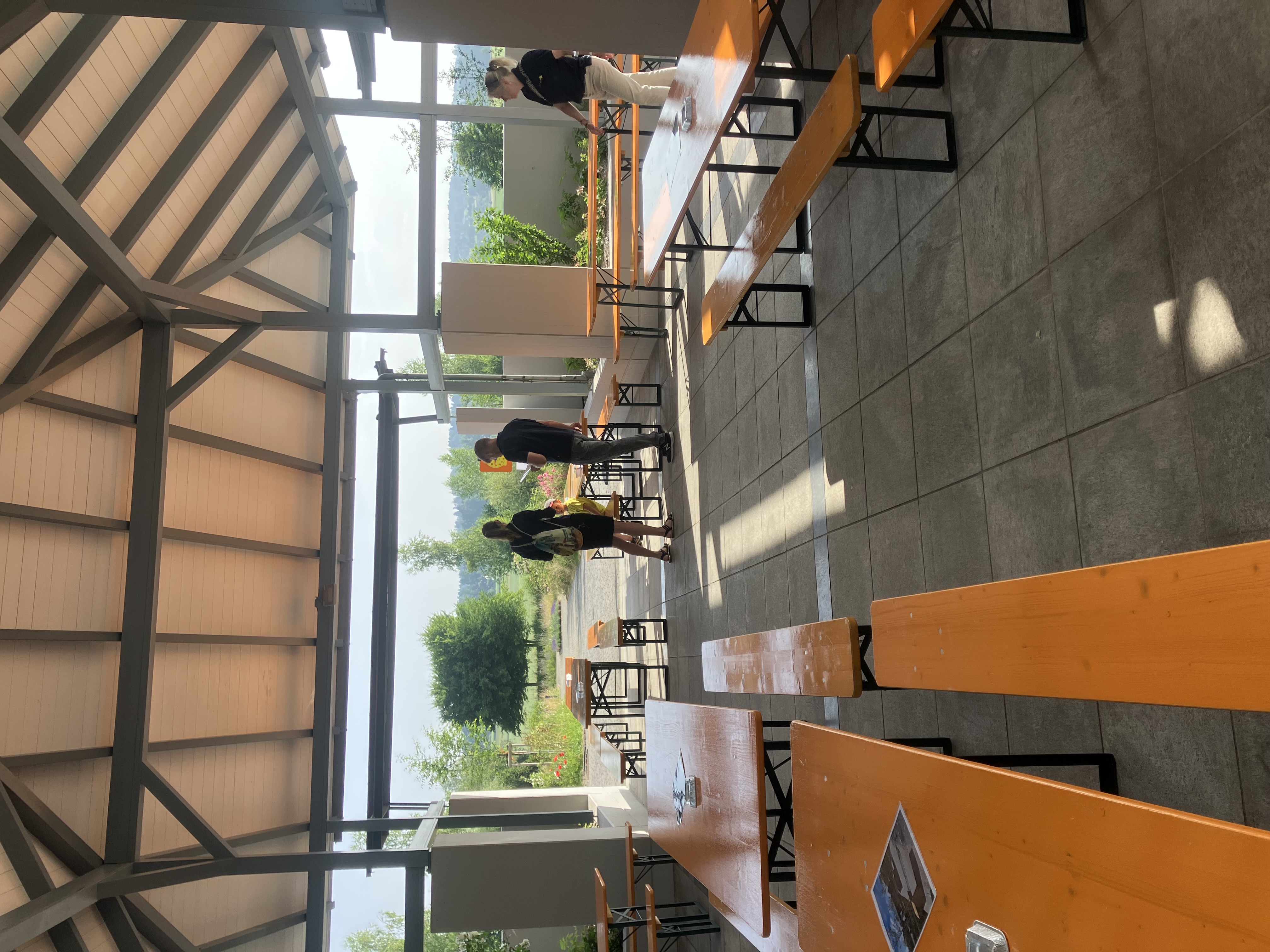 Friedhofs-Café